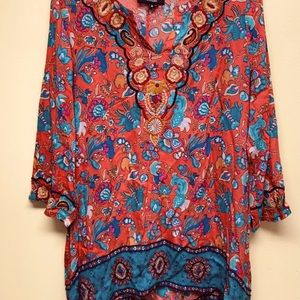Sundance/ Feathers by Tolani Embroidered Silk Tunic- M